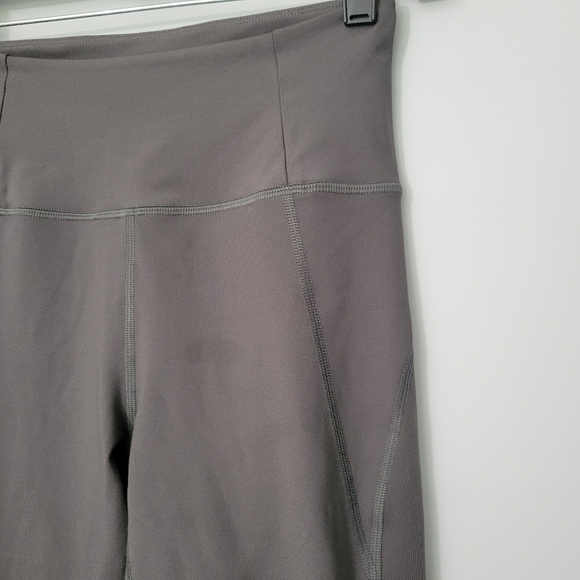 Girlfriend Collective Gray Compressive Cropped Leggings - Picture 2 of 7